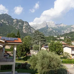 Mamma Ciccia - Casa Imperia Apartment Mandello del Lario