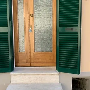 https://il-nido-di-agnese.it-tuscanyhotel.com